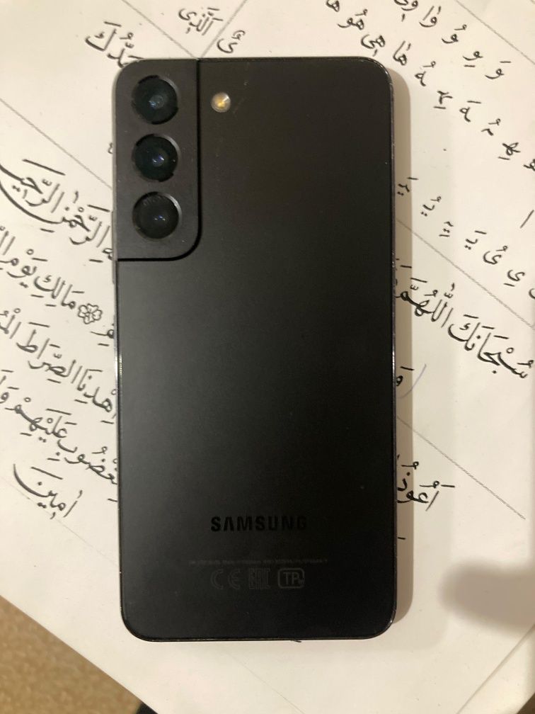 Samsung s22 256gb 5G обмен на Айфон 12,13