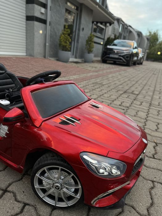 Акумулаторна кола Mercedes-Benz DK- SL63 червен