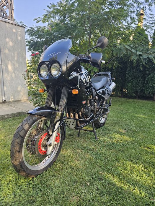 Triumph Tiger vând/schimb ATV/ hală metalică