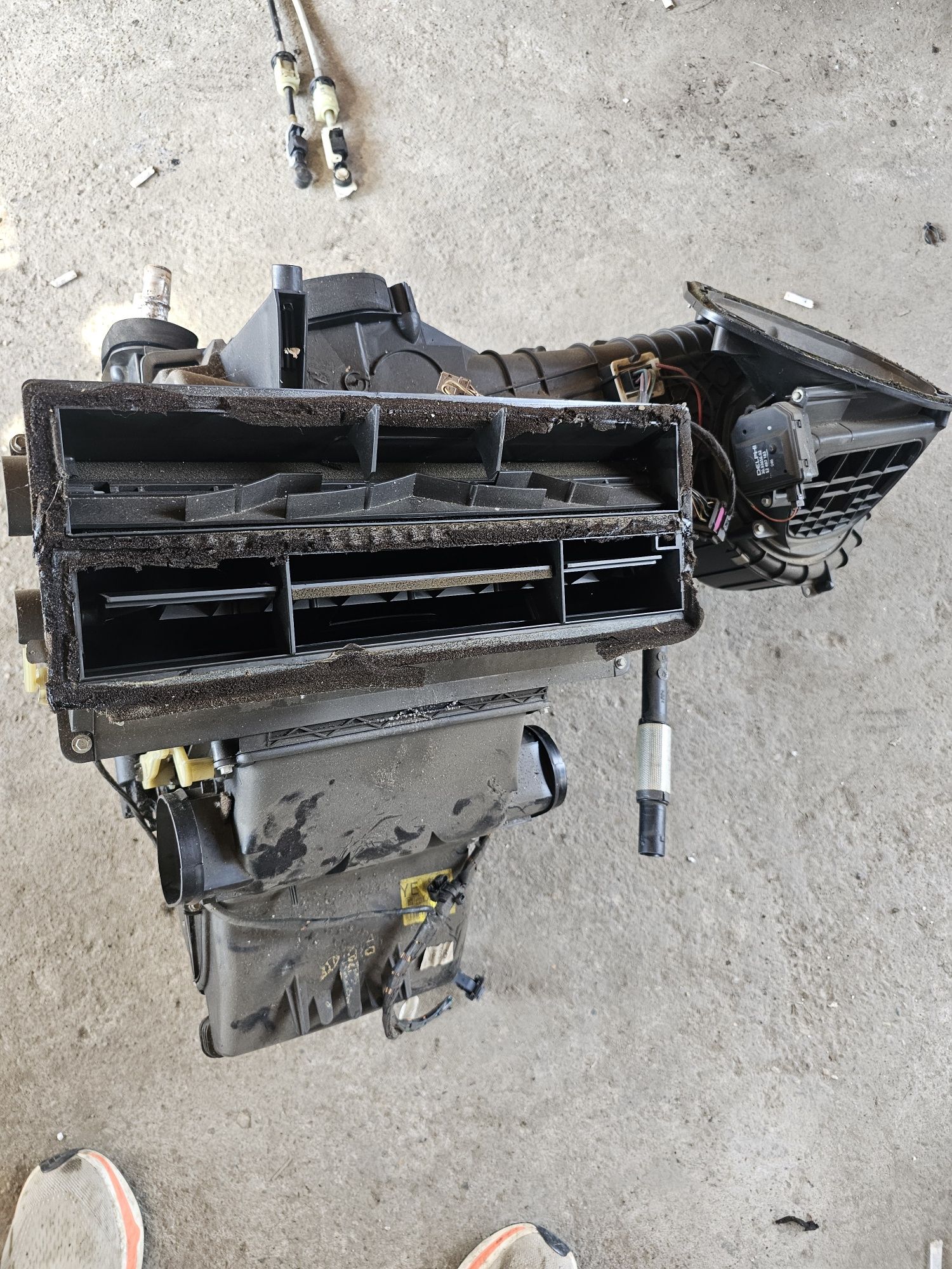 Carcasa aeroterma cu Motoras Opel Astra H 1.7 CDTI an 2004-2010
