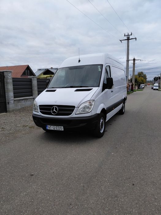 Vând Sprinter duba
