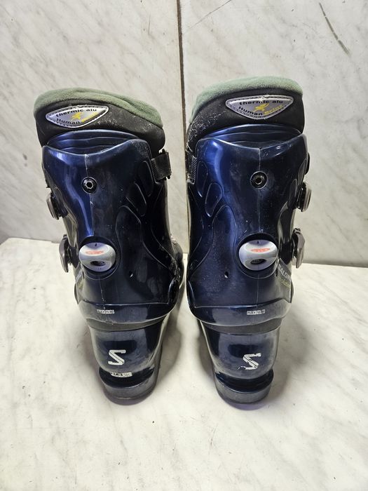 Clapari ski schi  Salomon mondo  27,5 corespunde mărimii 41-42
