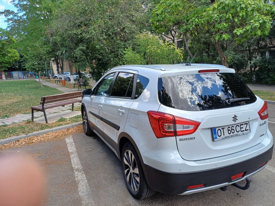 Vand Suzuki SX4 SCross 4x4 cu multiple accesorii