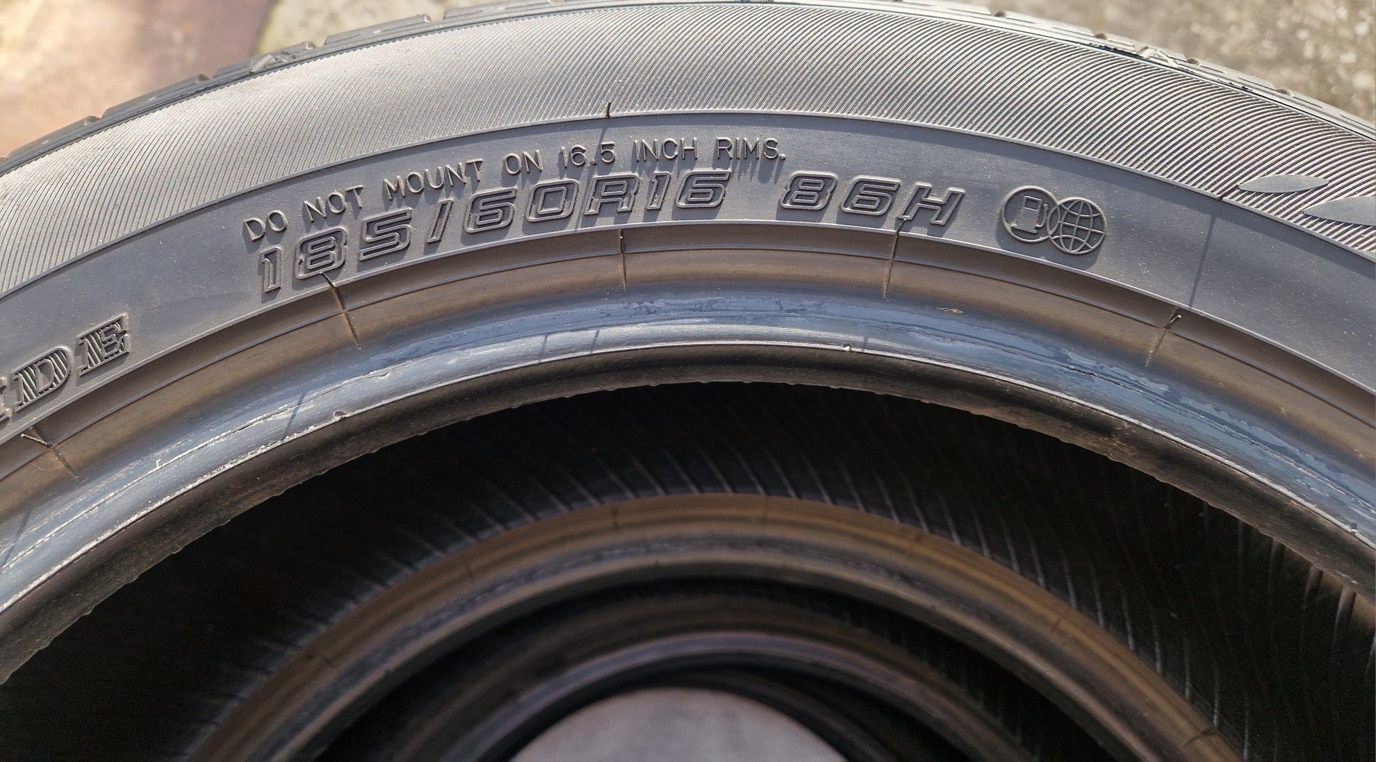 Летни Гуми 185/60/ 16 DUNLOP