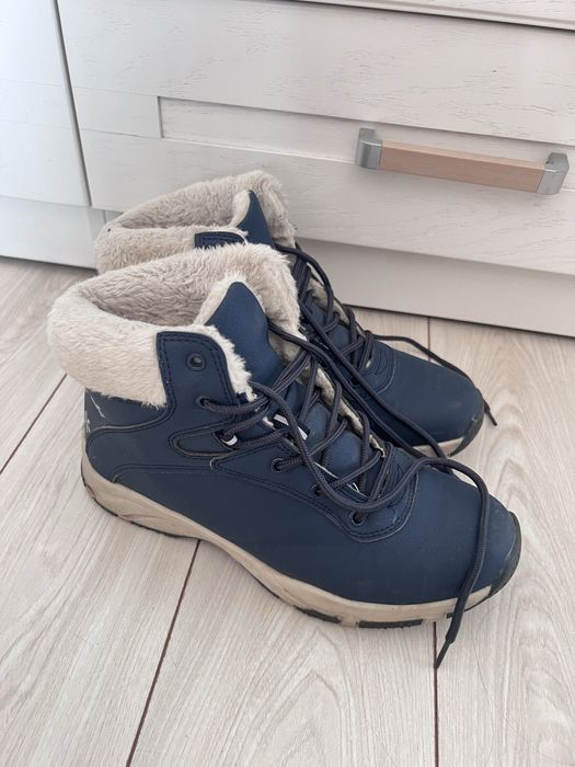 Кросовки зимние 39 р-р