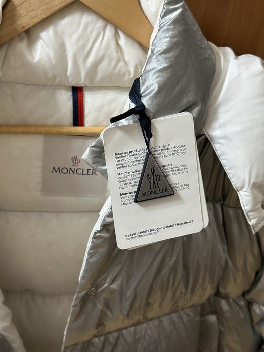 Продам куртку оригинал Monkler