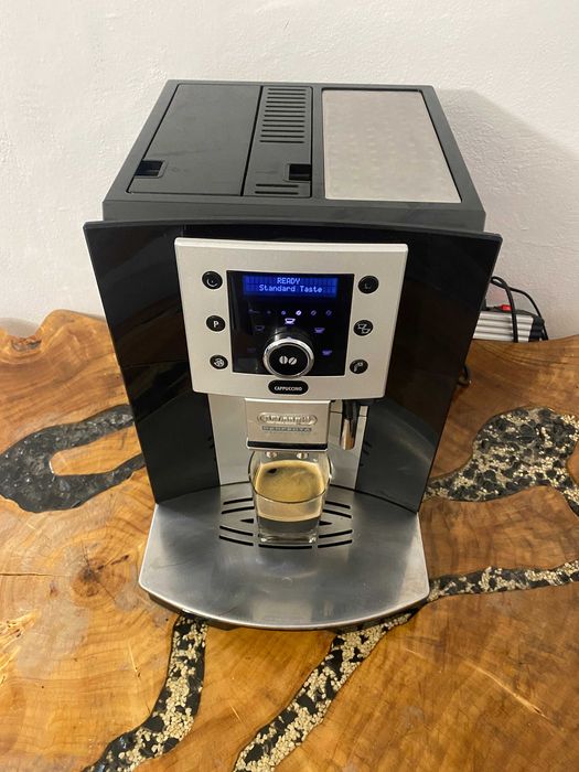 expresor / espressor cafea delonghi perfecta