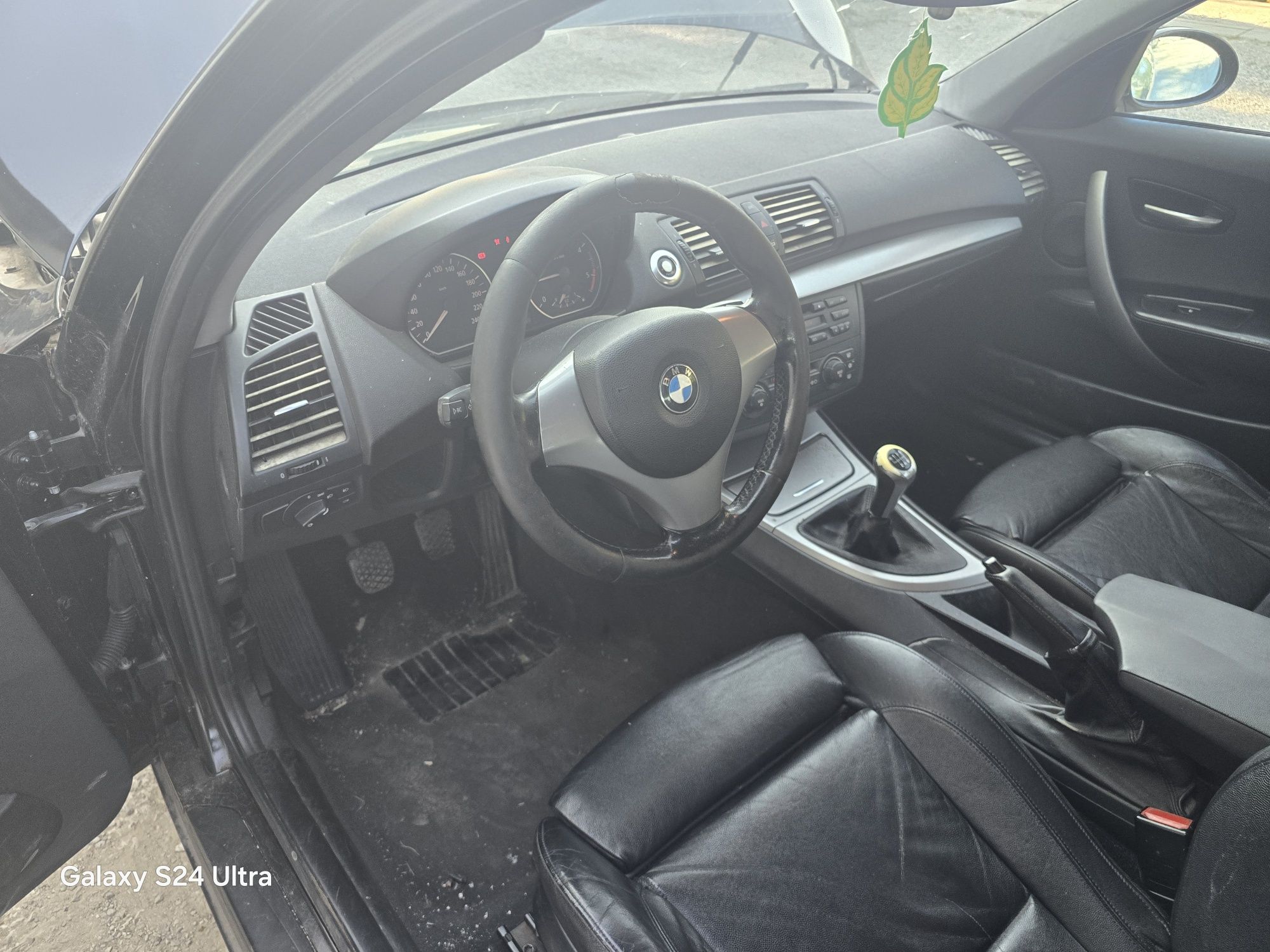 BMW e87 120d 163k на части