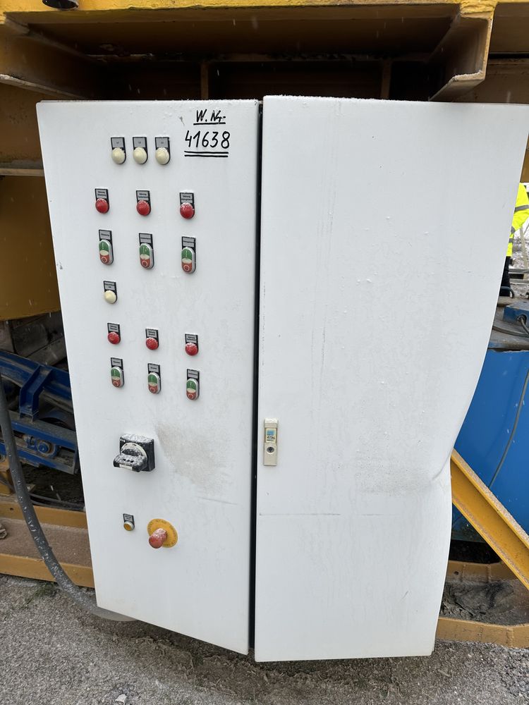 Concasor cu con Calibrator