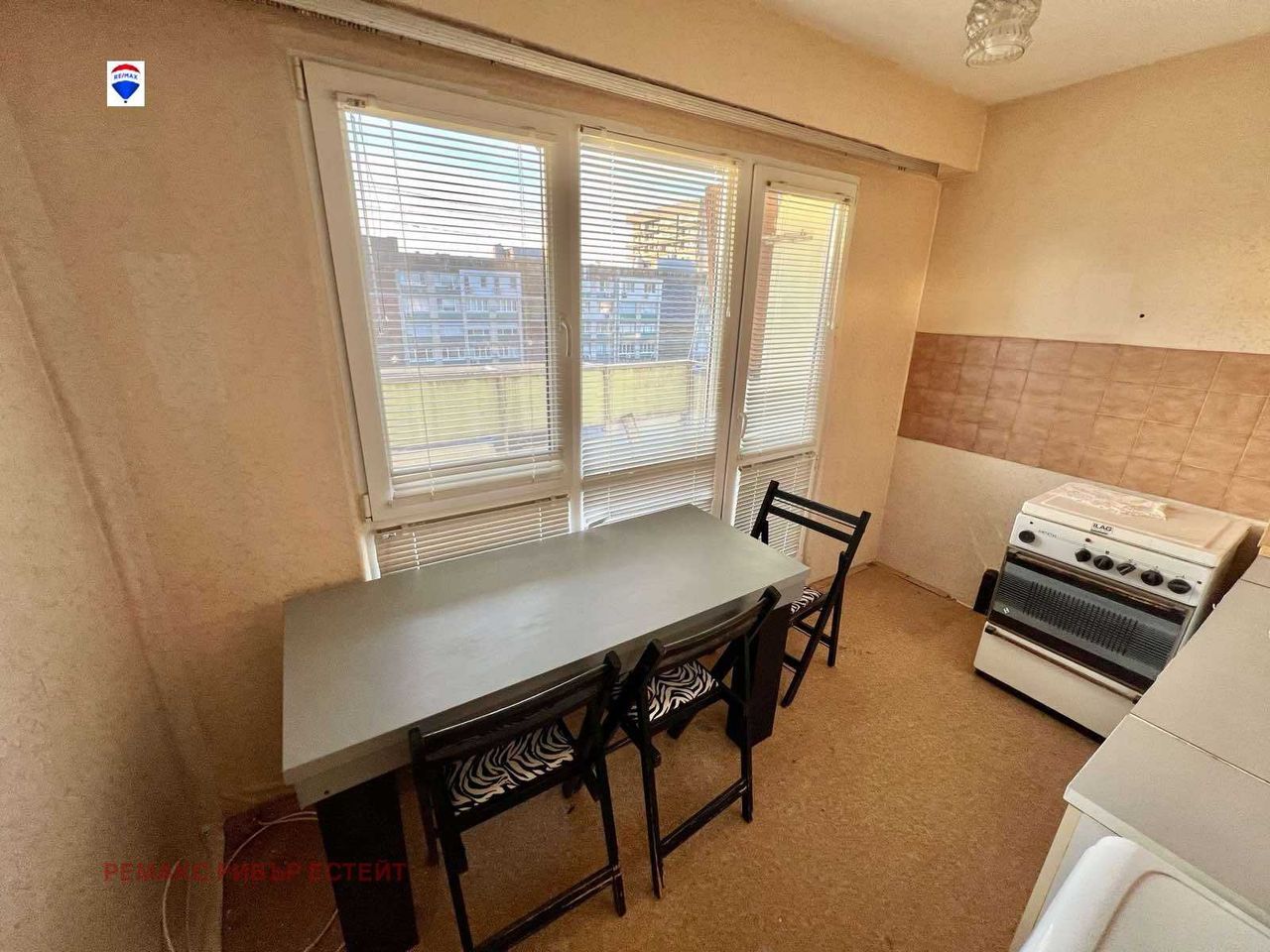 Продава се Едностаен апартамент в Русе, Широк център - 40 кв.м за 1173 €/кв.м - Снимка #2