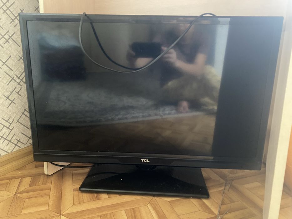 Продам б/у телевизор