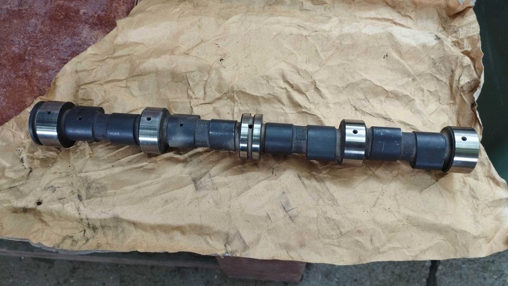 Разпределителен вал ВАЗ