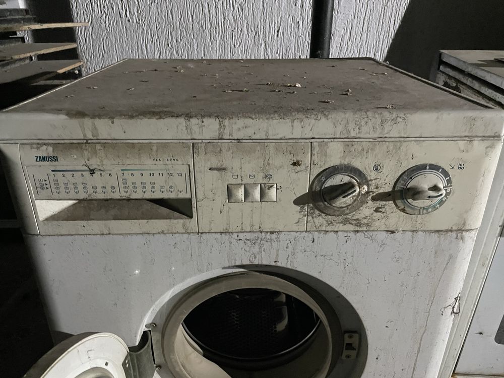 Продам стиральную машинку