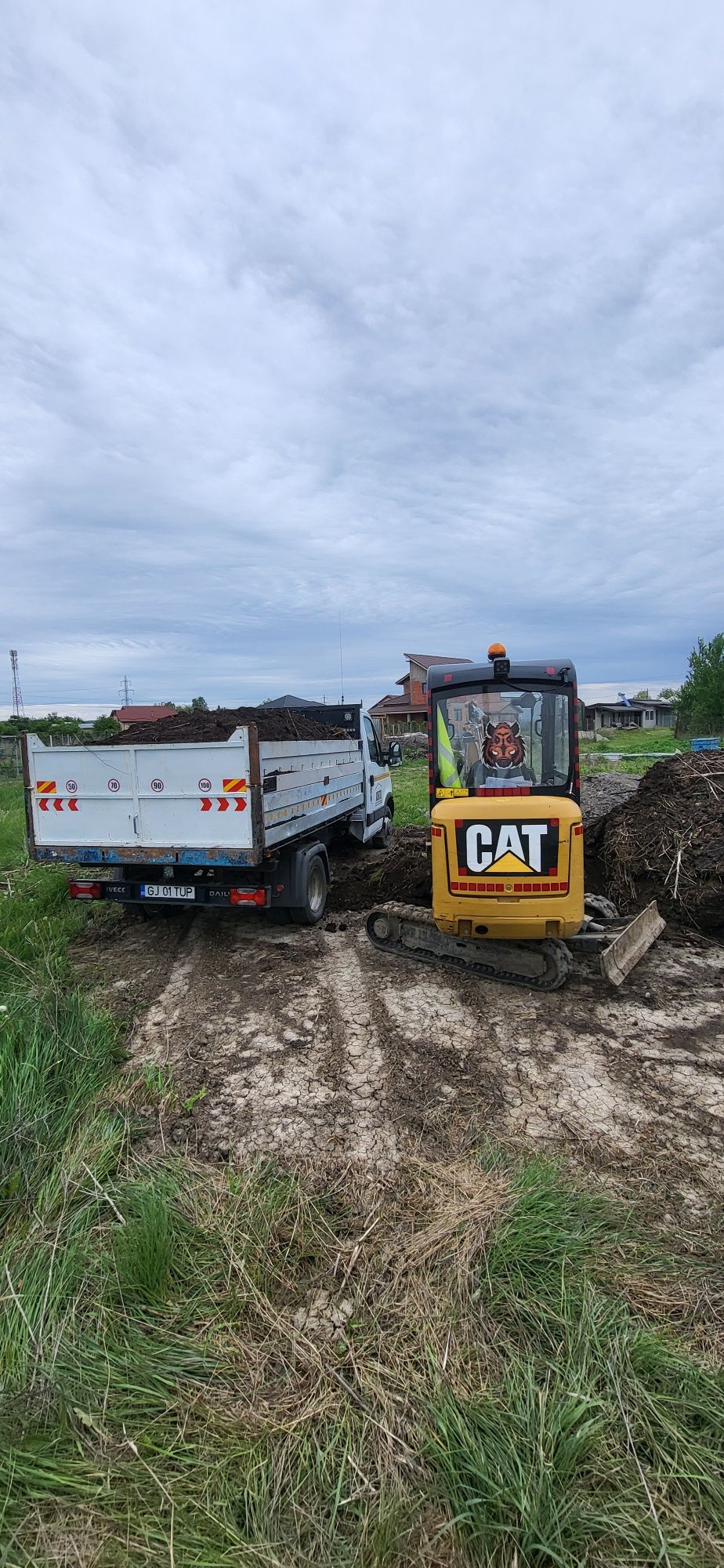 Închirieri utilaje de construcții in Gorj