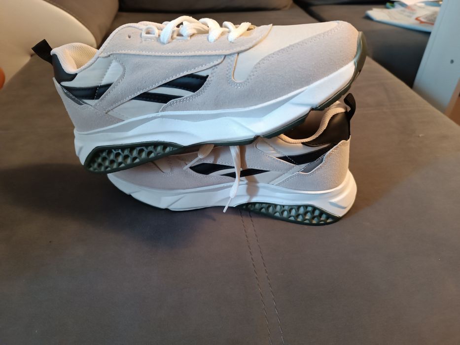 Adidași Reebok classic mărimea 41