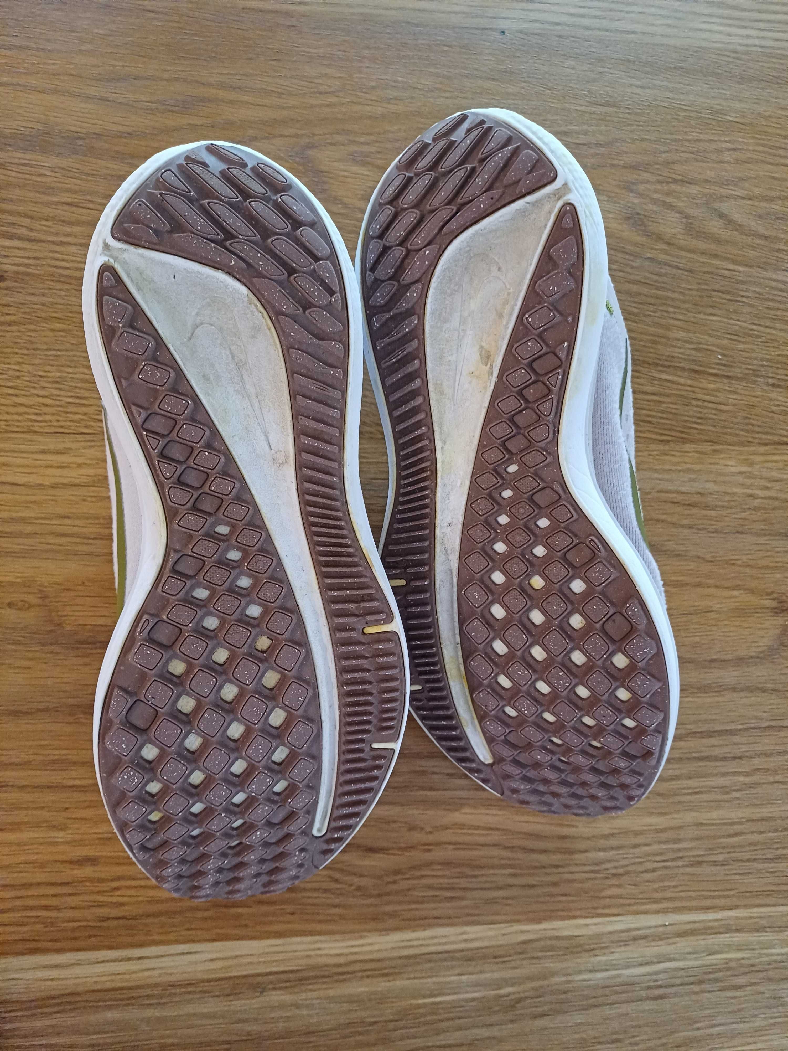 Маратонки Nike за момиче, размер 36,5