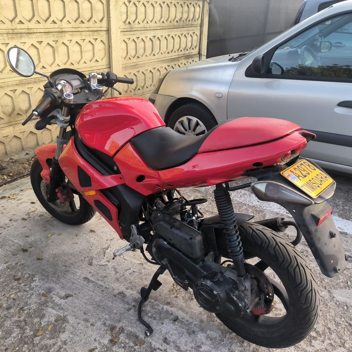 scuter motor Gilera Dna 50cc permis B