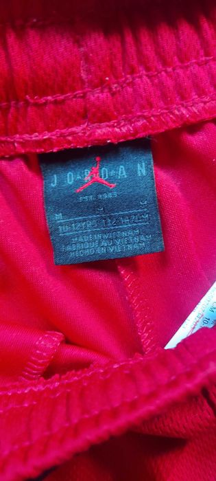 Compleu JORDAN 10-12ani