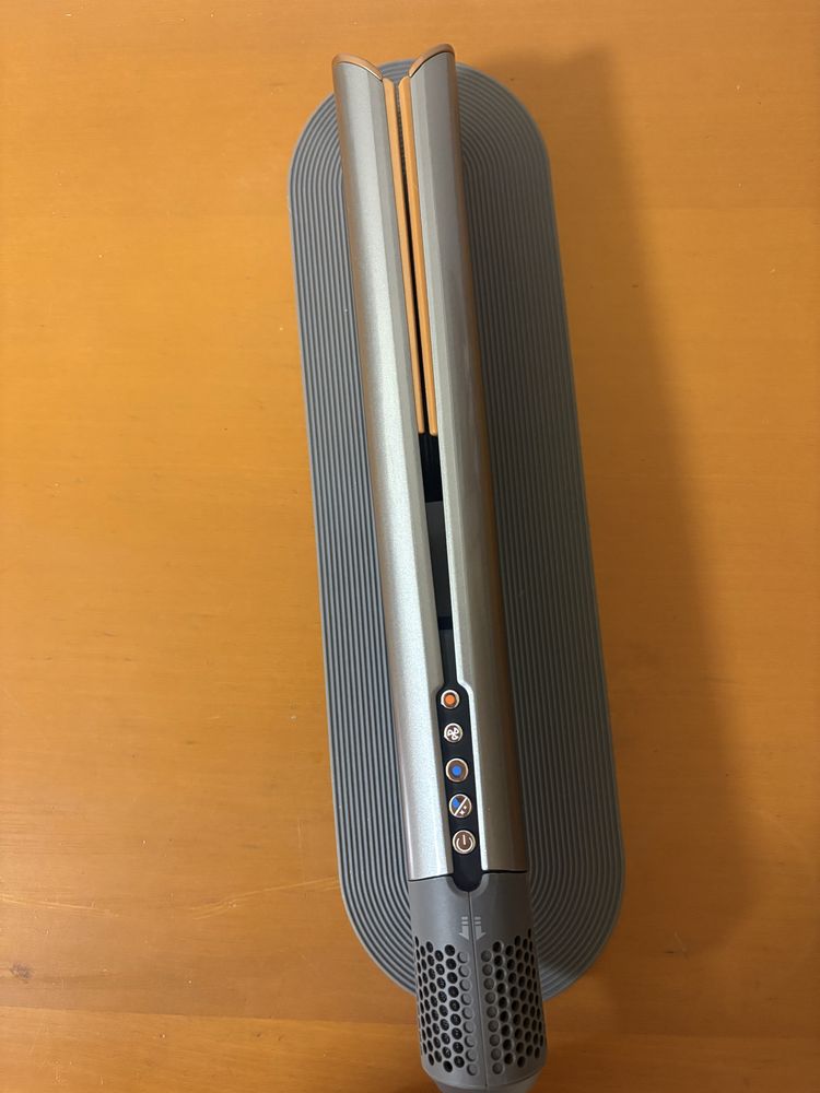 Оригинален Dyson!