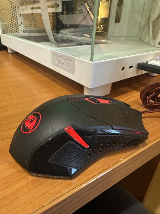 Геймърска мишка Redragon