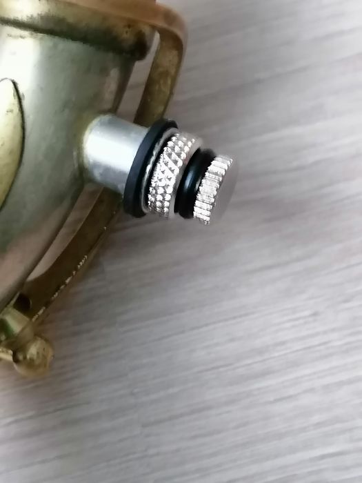 Doza (doze) clarinet si saxofon cu volum