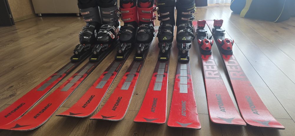 Vând schiuri de competiție Atomic redster G9 FIS Revoshock 152/159 cm