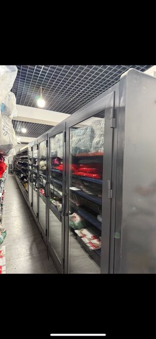 Стоячий ветриный холодильник европейский хорошего производства