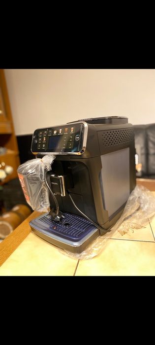 Espressor  de cafea Philips 5400latteGo  / 5500latteGo