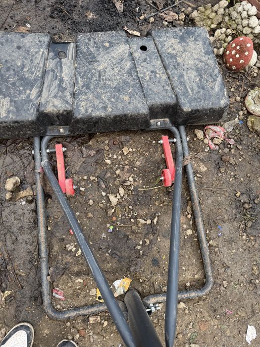 Vand cos tarmak aproape nou