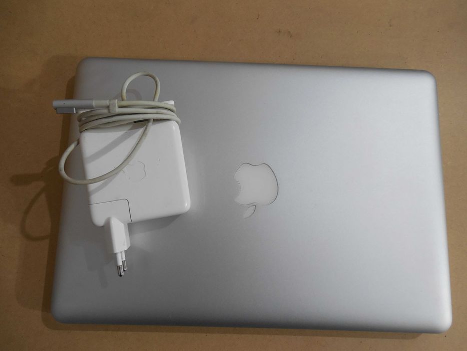 Vand laptop MacBook Pro display 13 inch