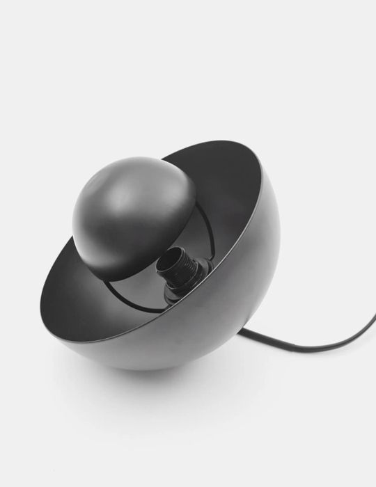 2 броя висящи лампи