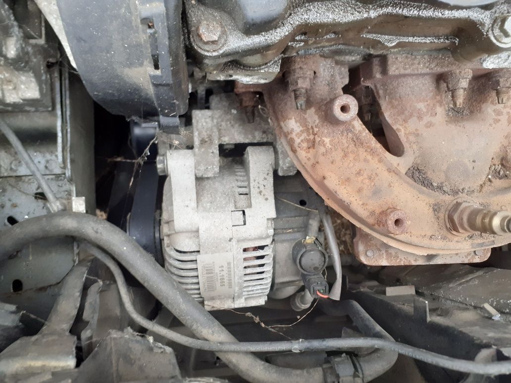 Alternator Peugeot 207 1.4 benzina an 2008