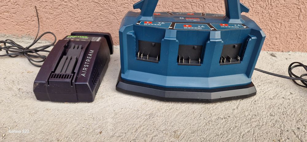 Festool ,Bosch incarcator pentru scule