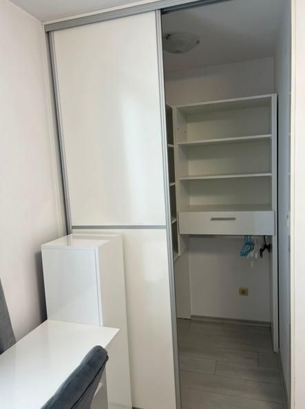 Дава се под наем Тристаен апартамент в София, Студентски град - 110 кв.м за 900 € - Снимка #7