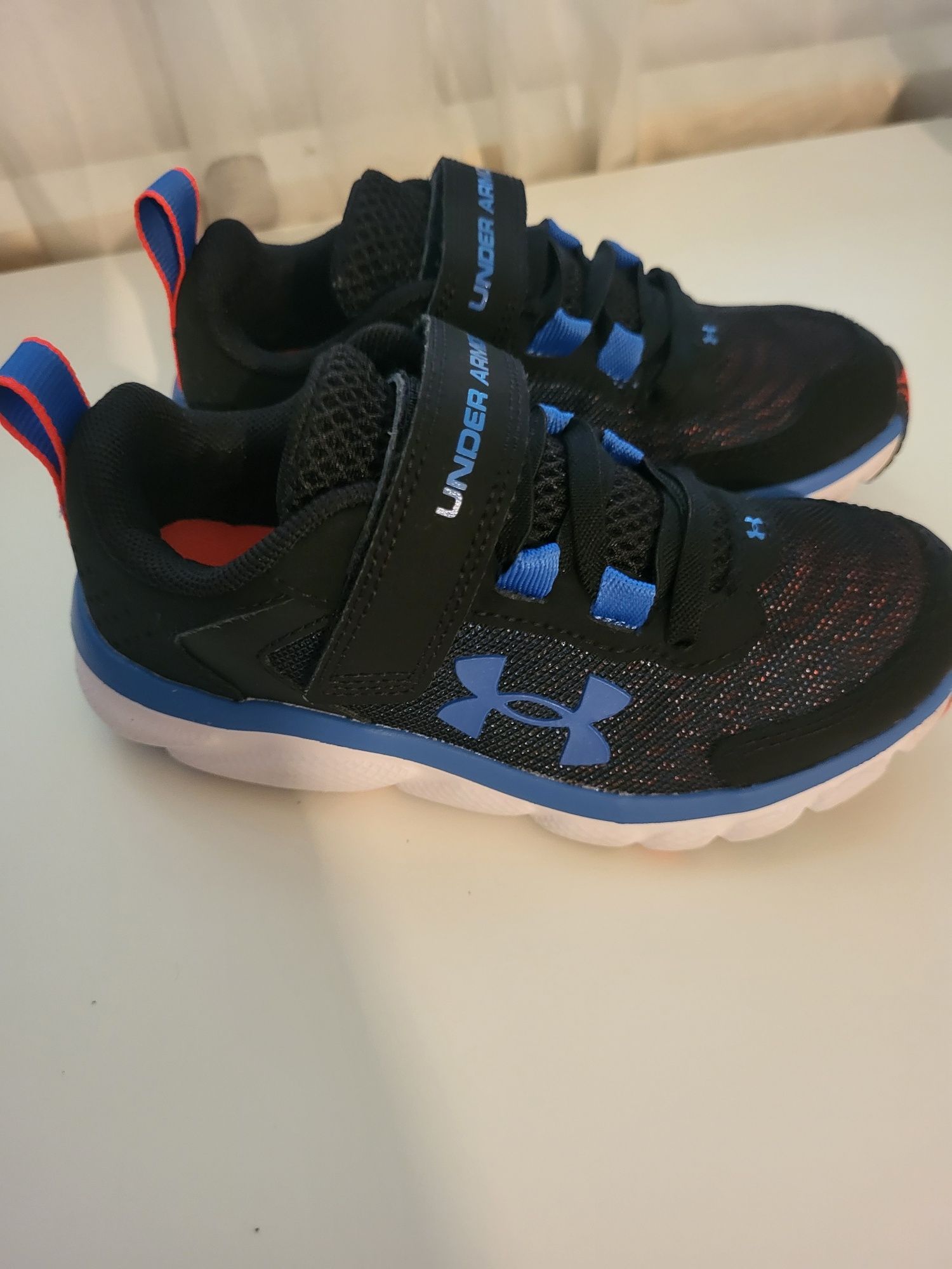 Under armour,  и Nike Детски маратонки 28