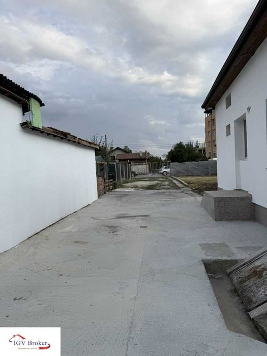 Тристаен апартамент