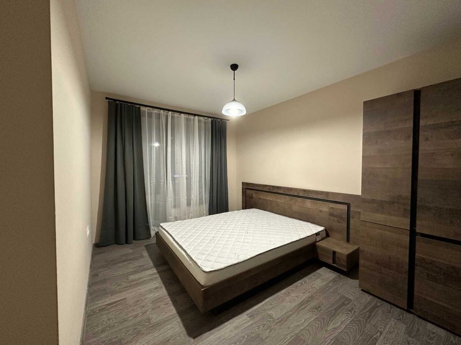 Продава се Тристаен апартамент в София, Дружба 2 - 90 кв.м за 737 €/кв.м - Снимка #2