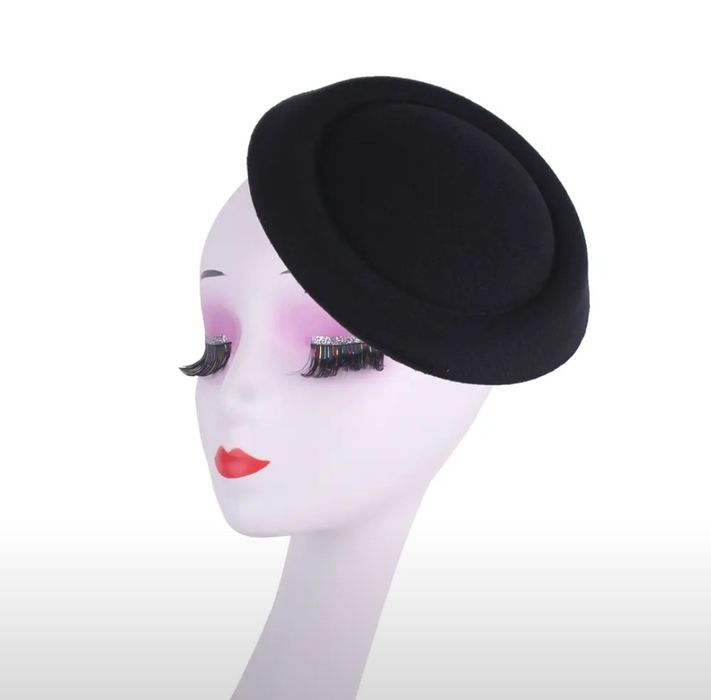 Карнавальная маска и шляпка-таблетка,черный и красный цвет