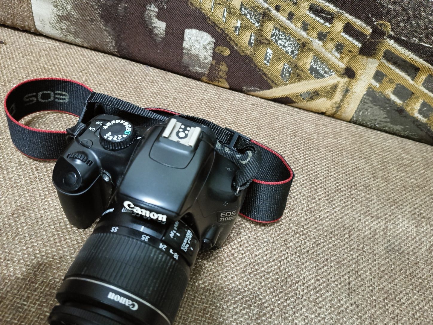 Цифровая камера Canon eos 1100d