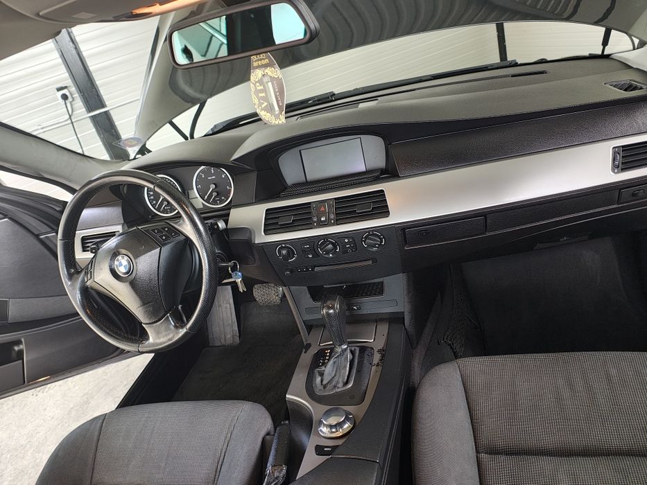 BMW E60 525 An 2004