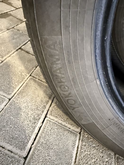 Шины б/у 235/55 R18