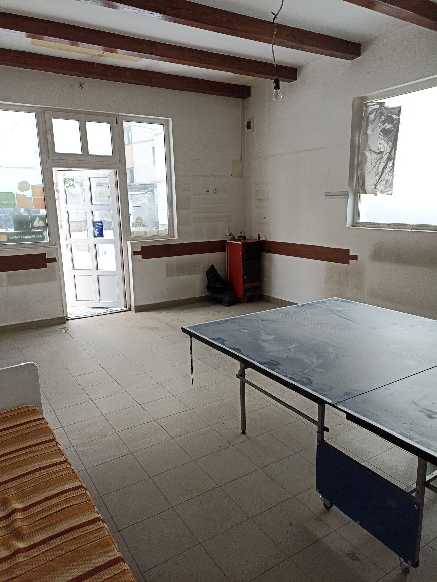 Spatiu comercial de vanzare