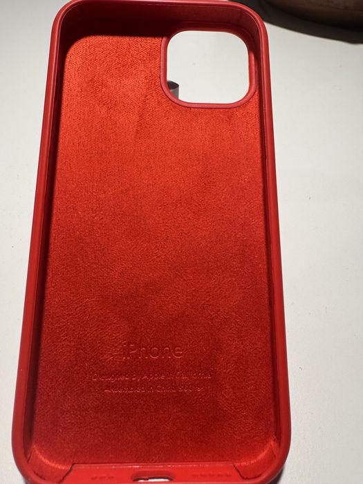 iPhone 13 128 GB & Apple silicon case