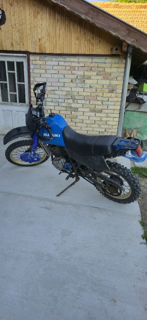Suzuki dr600 ендуро