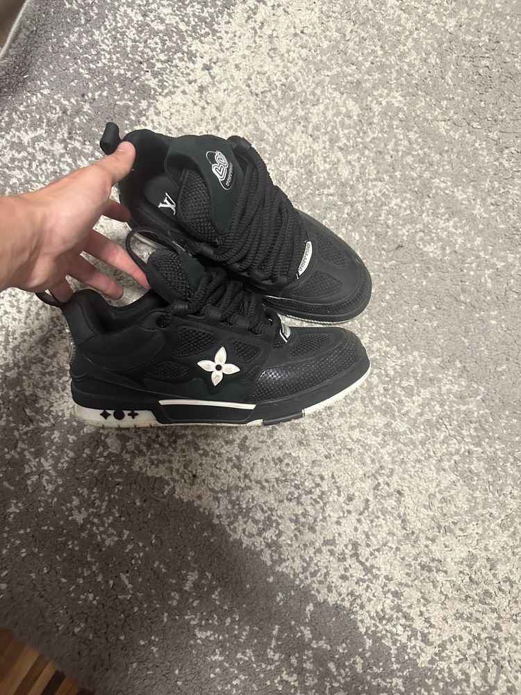 Vand louis vuitton skate