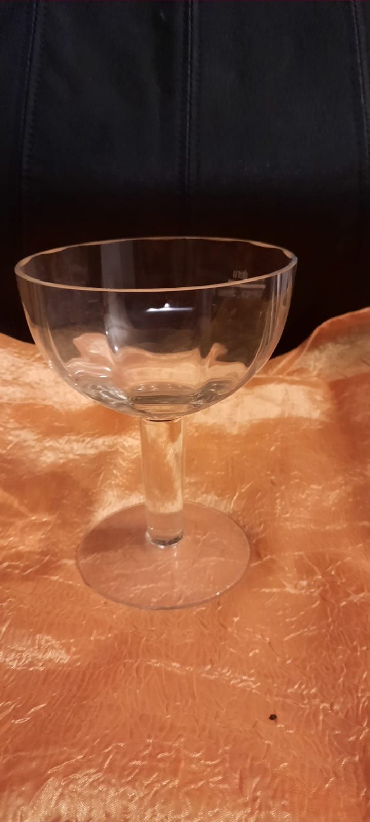 Cupa de sticla vand