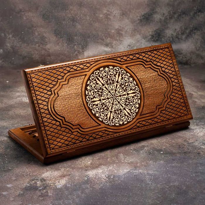 Нарды резные "Вязь" из массива бука (Армения)