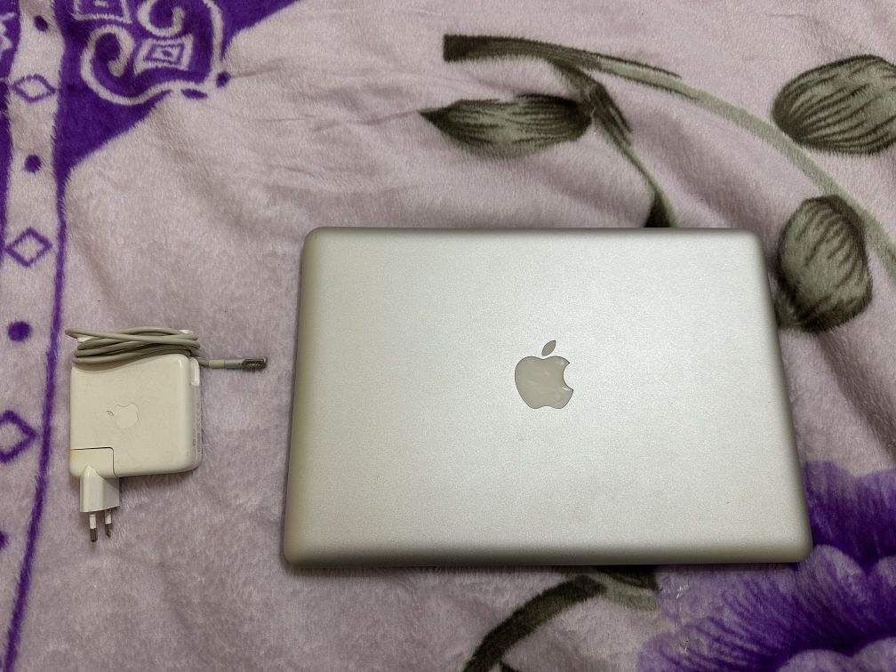 MacBook Pro 13 inch