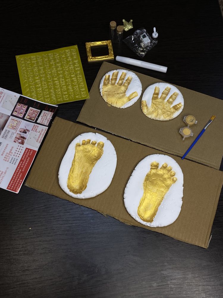 Набор для создания отпечатков рук и ножек  младенца