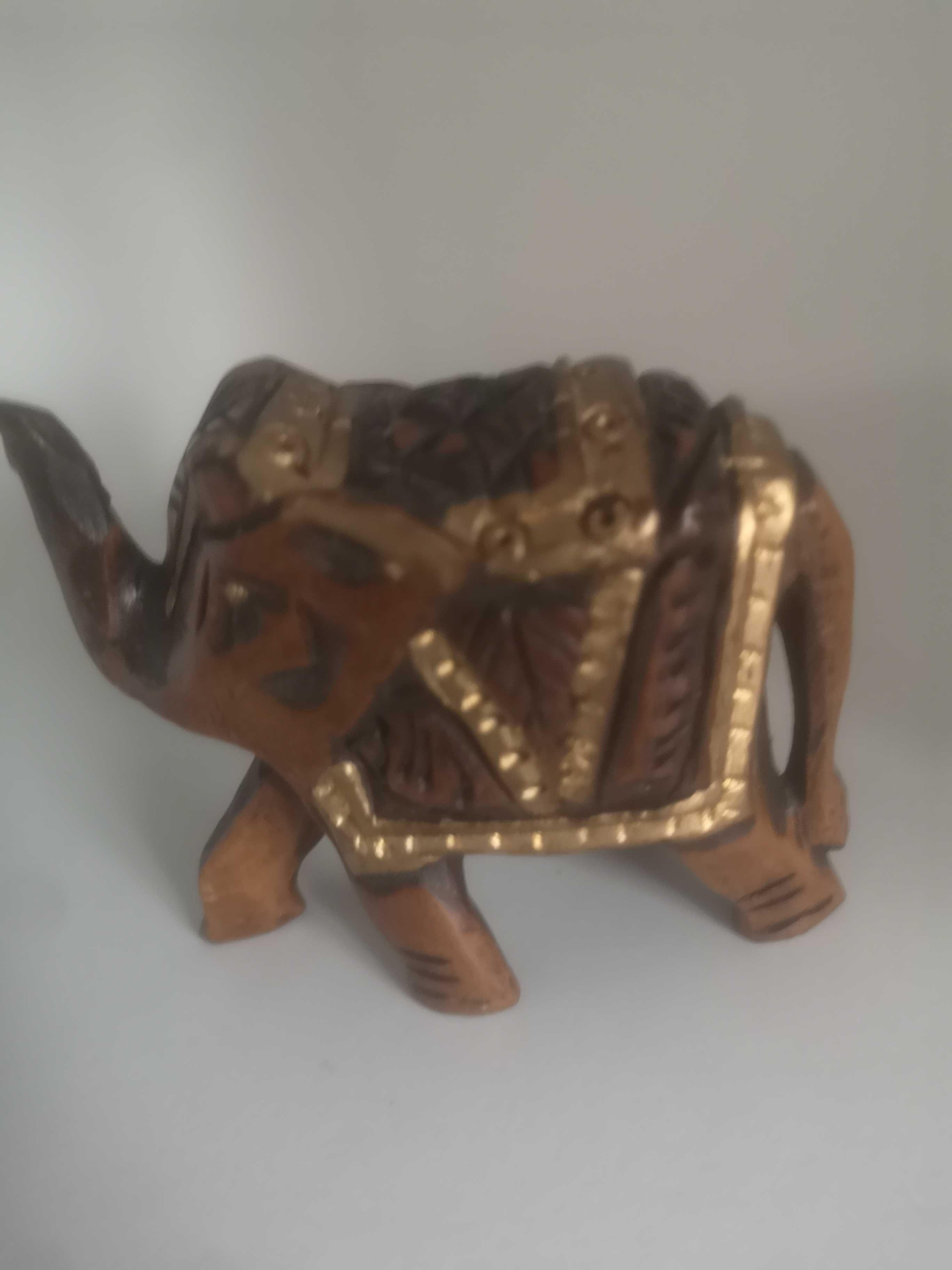 Sculptura din lemn de tec elefant finisat extraordinar 8cmx8cm